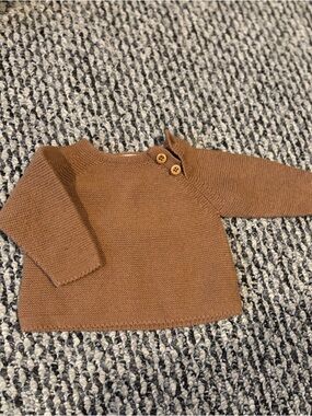 Zara Newborn Knit Sweater in Warm Tan